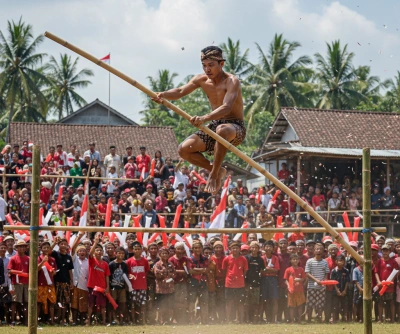 lompat Balon Tepuk Jombang